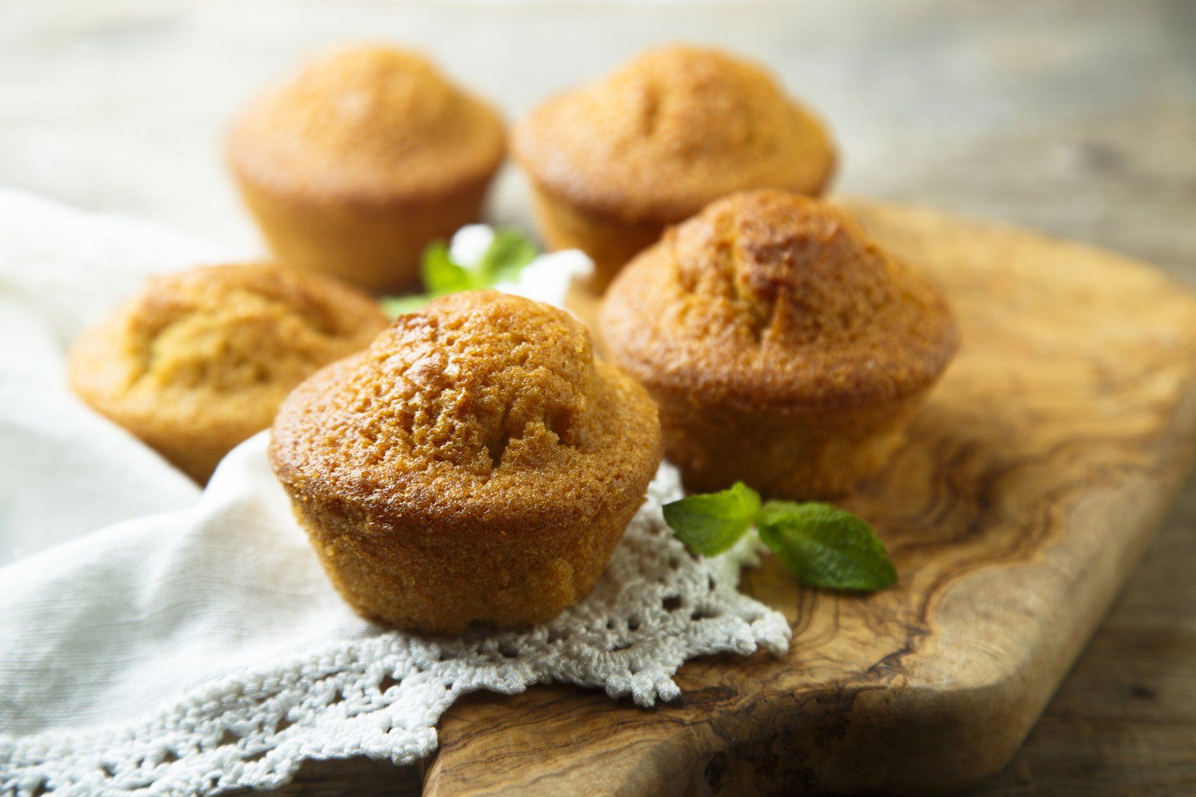 English Garden Olive Oil Rosebud Cakes